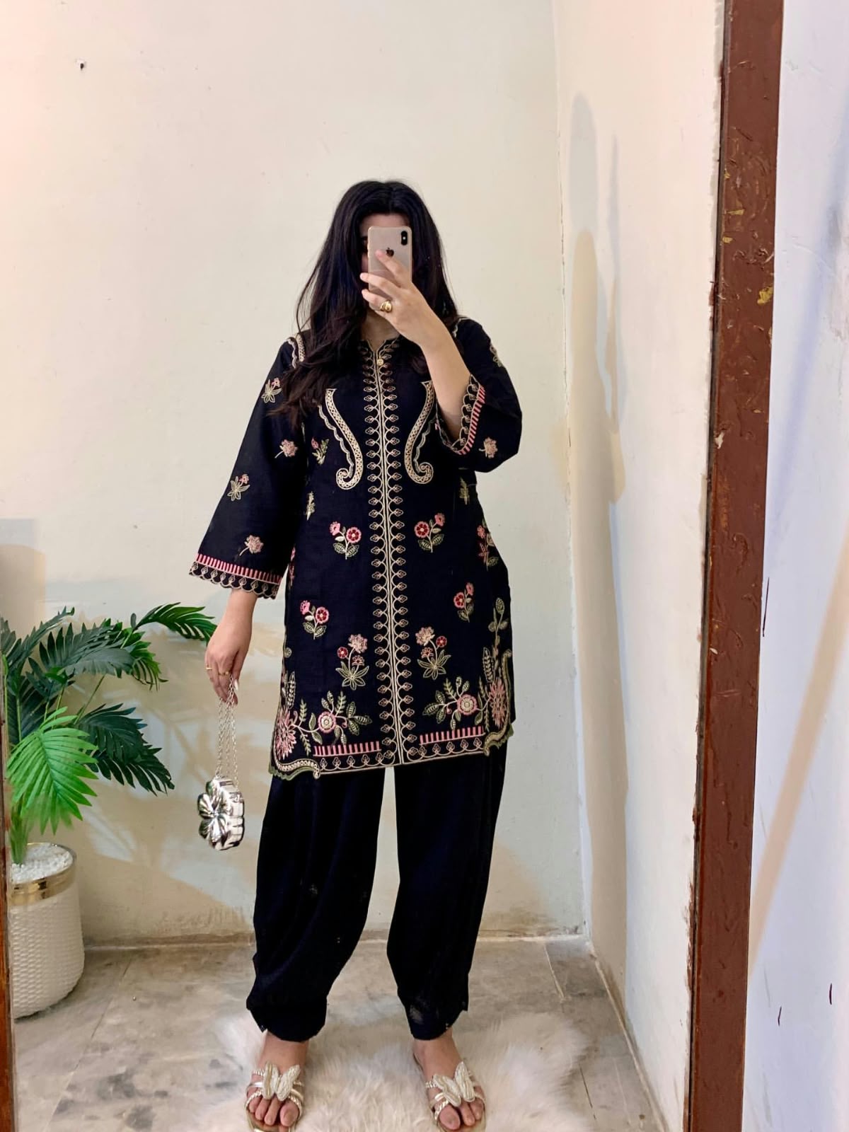 Noir Floral – Embroidered 2-Piece Set