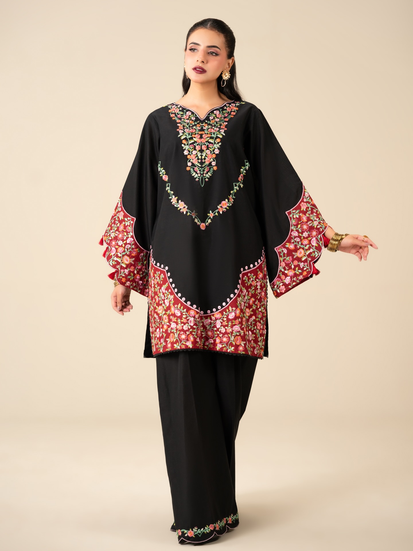 Midnight Floral Elegance