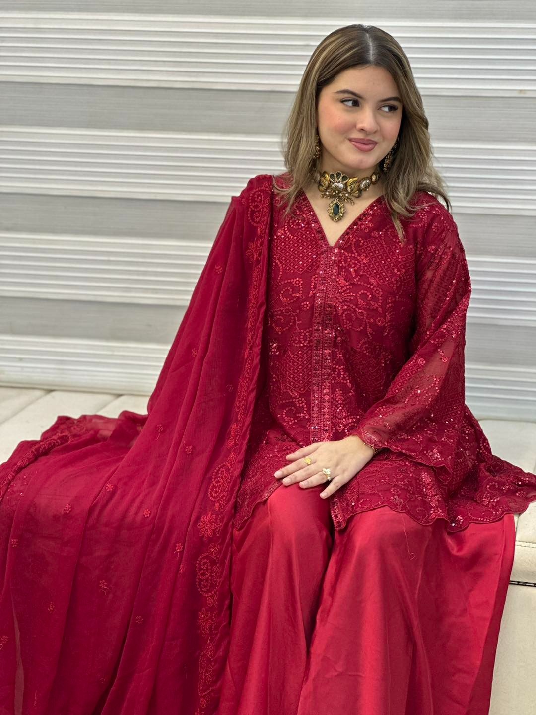 Maroon Majesty