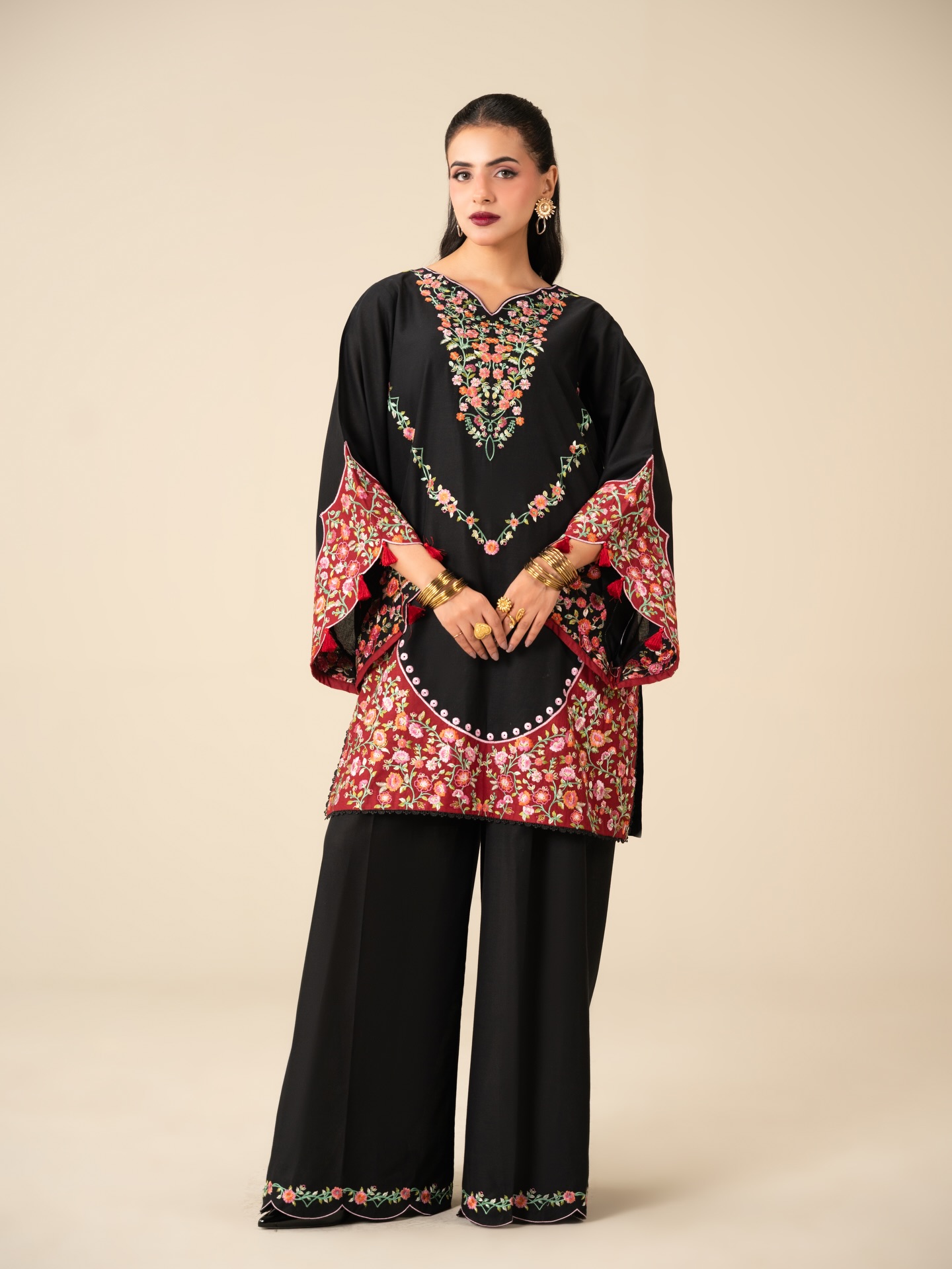 Midnight Floral Elegance