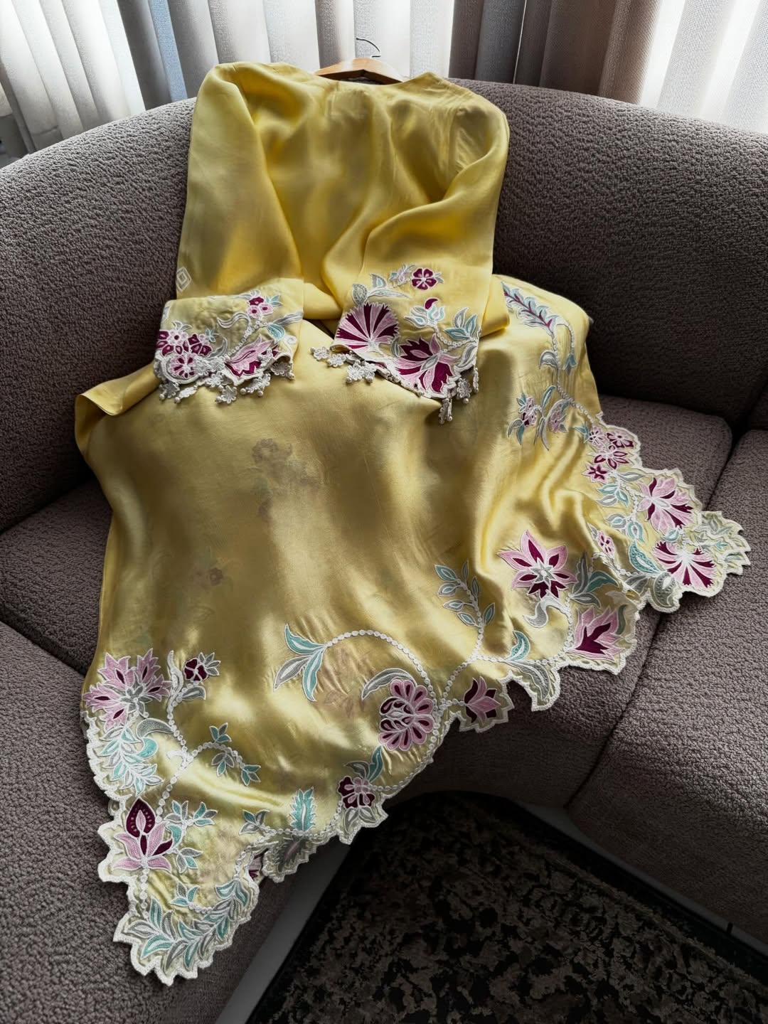 Golden Bloom Satin Elegance ✨