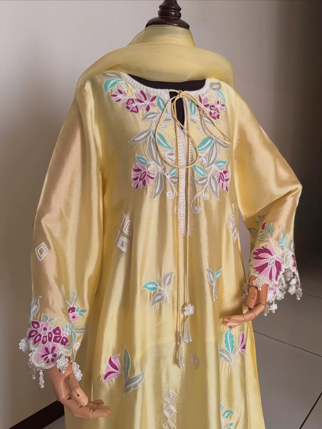 Golden Bloom Satin Elegance ✨